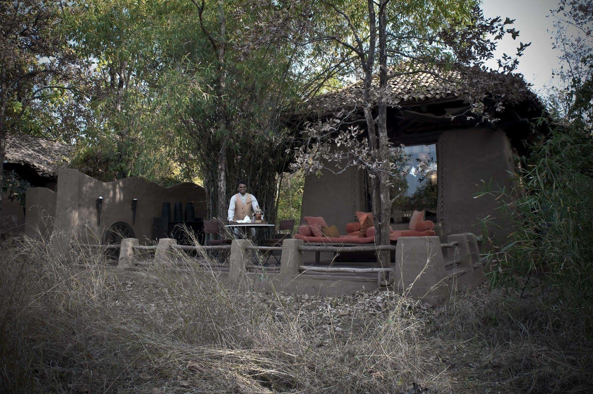 Mahua Kothi, Bandhavgarh National Park Hotel Tāla Exterior foto
